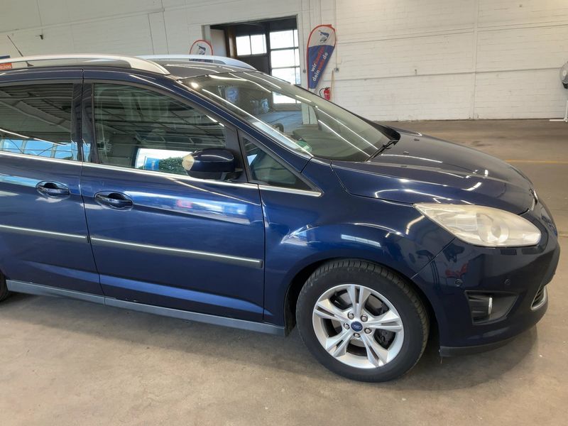 Ford Grand C-Max 1.6 Ti-VCT Champions Edition — zdjęcie 8