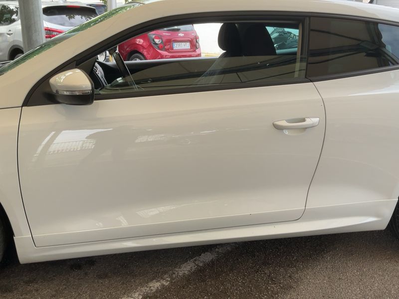 Volkswagen Scirocco 2.0 TSI R-Line BlueMotion Tech — zdjęcie 4