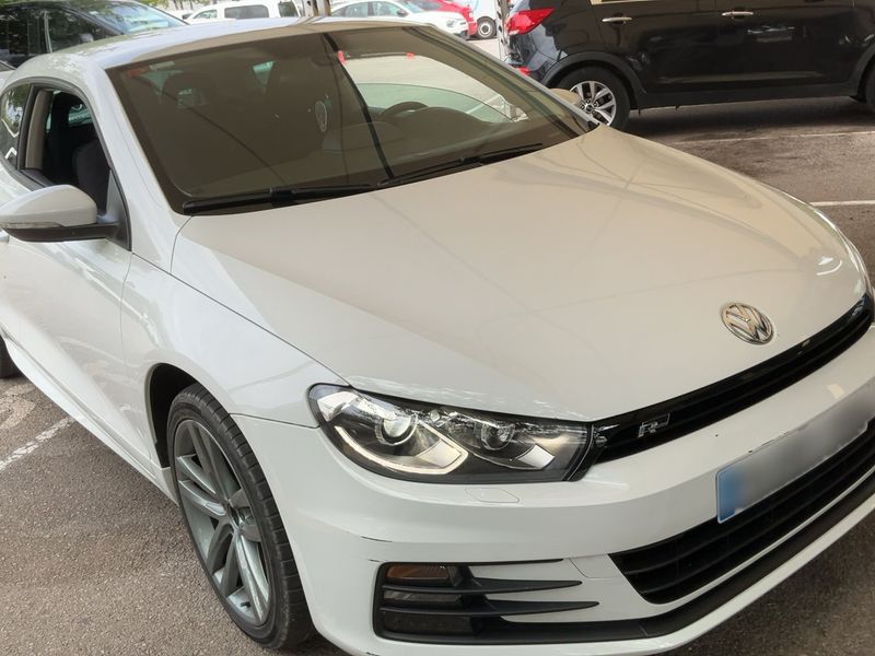 Volkswagen Scirocco 2.0 TSI R-Line BlueMotion Tech — zdjęcie 8