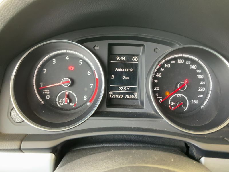 Volkswagen Scirocco 2.0 TSI R-Line BlueMotion Tech — zdjęcie 13