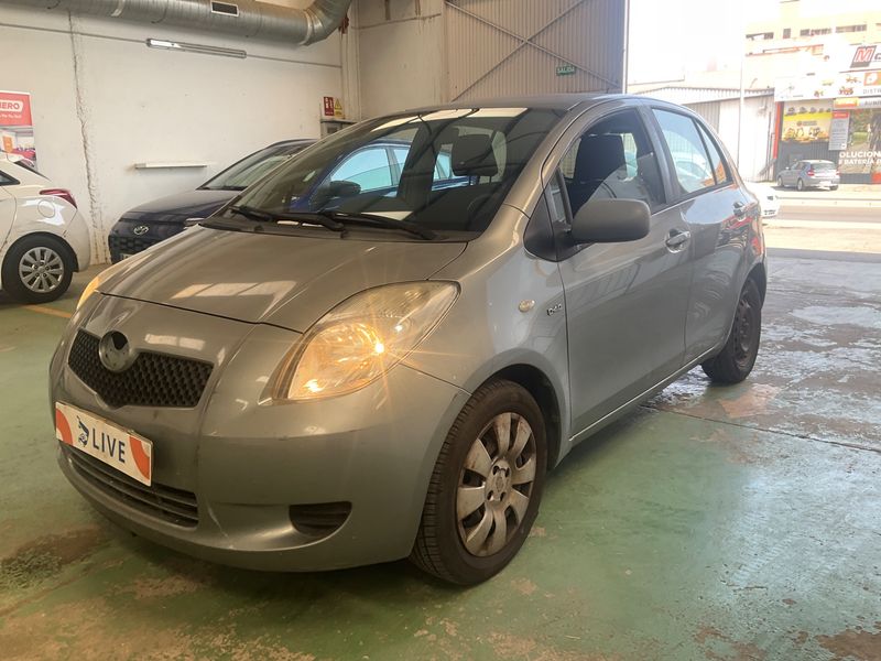 Yaris 1.4 D-4D Blue