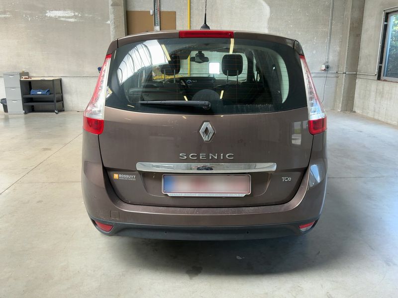 Renault Grand Scenic 1.4 TCe Luxe 2012 – снимка 7