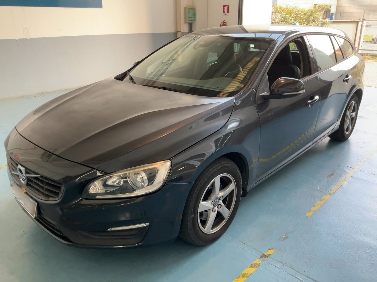 Volvo V60 2016