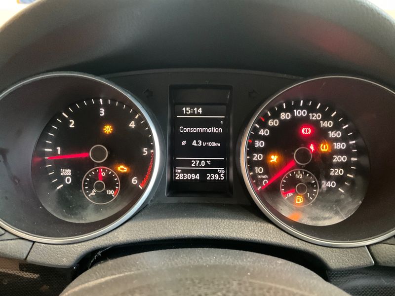 Volkswagen Golf VI 2.0 TDI Comfortline — zdjęcie 4