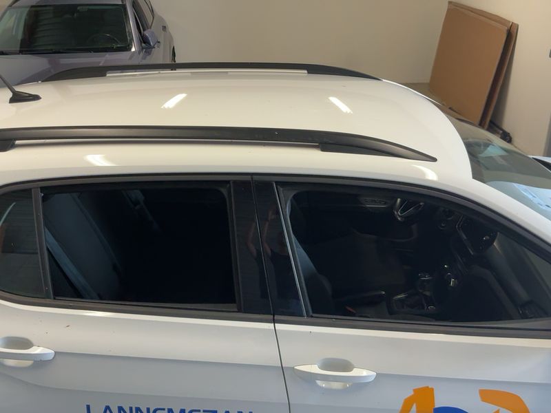 Volkswagen T-Cross 1.6 TDI Style 2020 – снимка 13