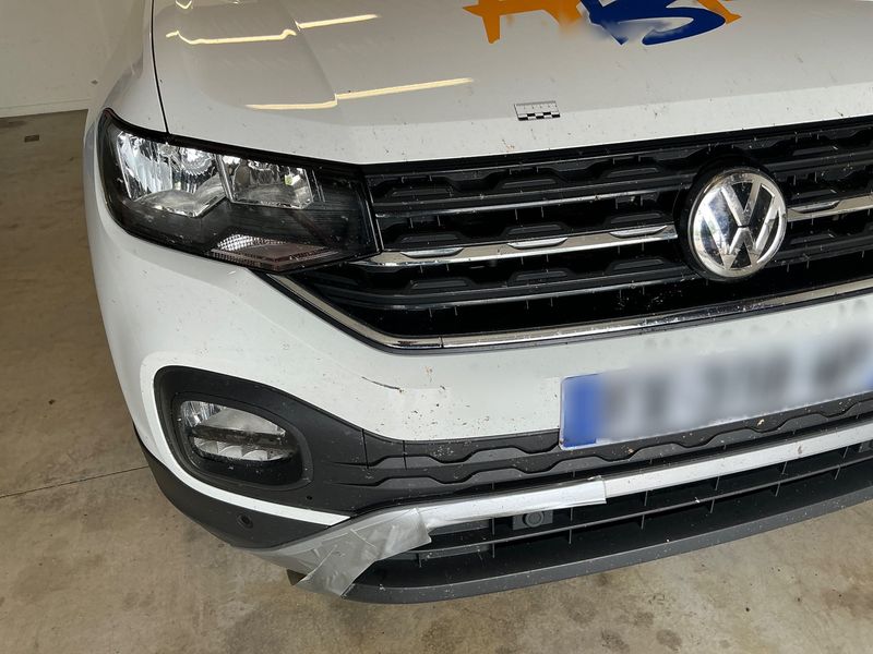 Volkswagen T-Cross 1.6 TDI Style 2020 – снимка 22