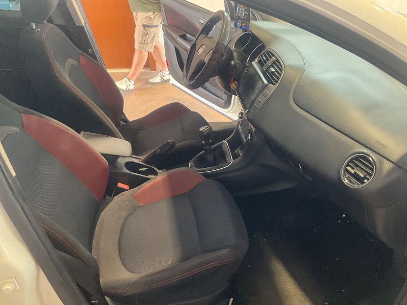 Fiat Bravo 1.4 Turbo MultiAir T. Sport — zdjęcie 3