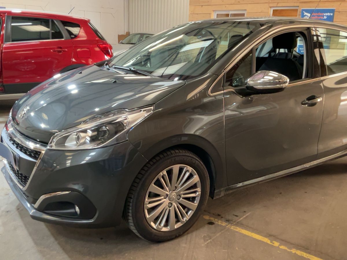 Peugeot 208 1.2 PureTech Allure