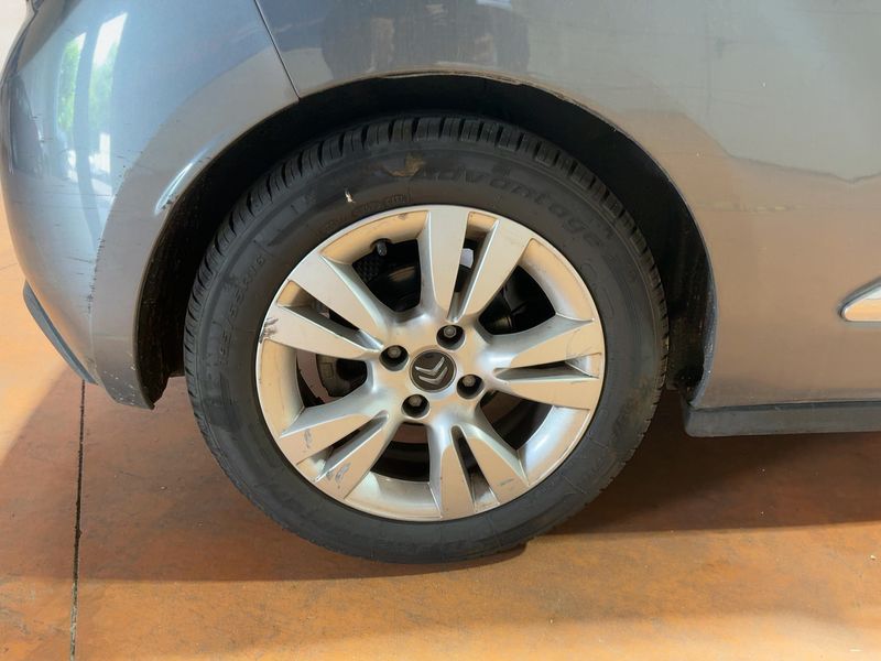 Citroen DS3 1.6 HDi SoChic 2011 – снимка 9