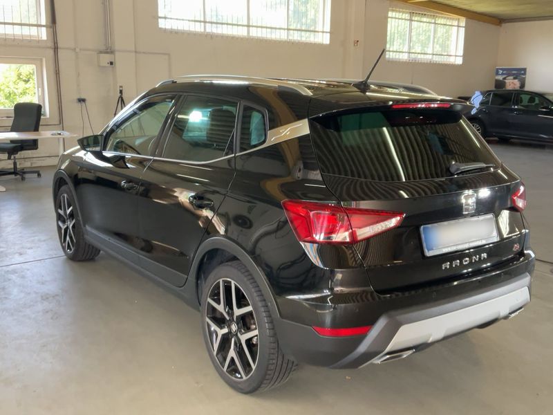Seat Arona 1.0 TSI FR — zdjęcie 3