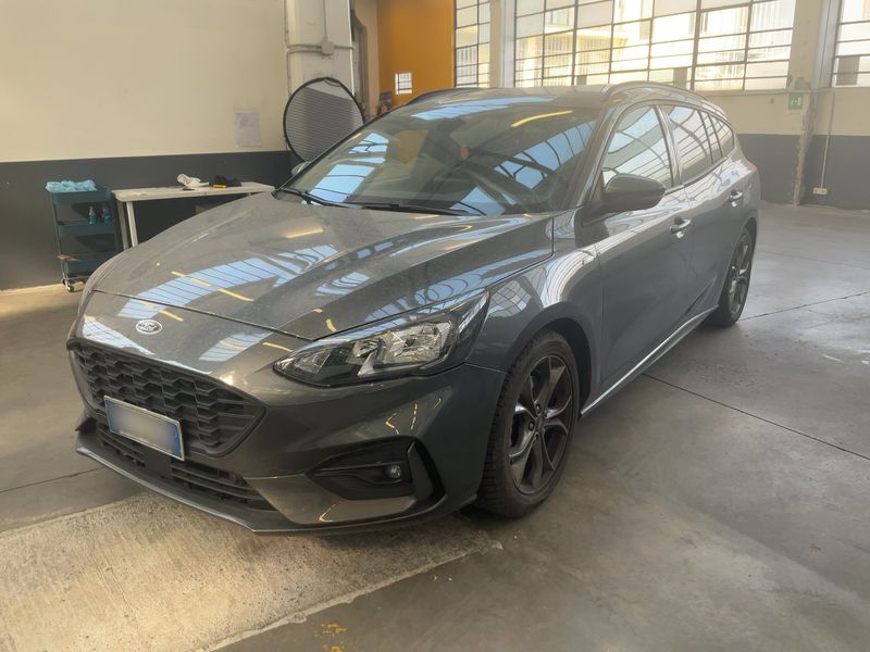 Ford Focus 1.0 EcoBoost Mild-Hybrid ST-Line 2021 – снимка 1