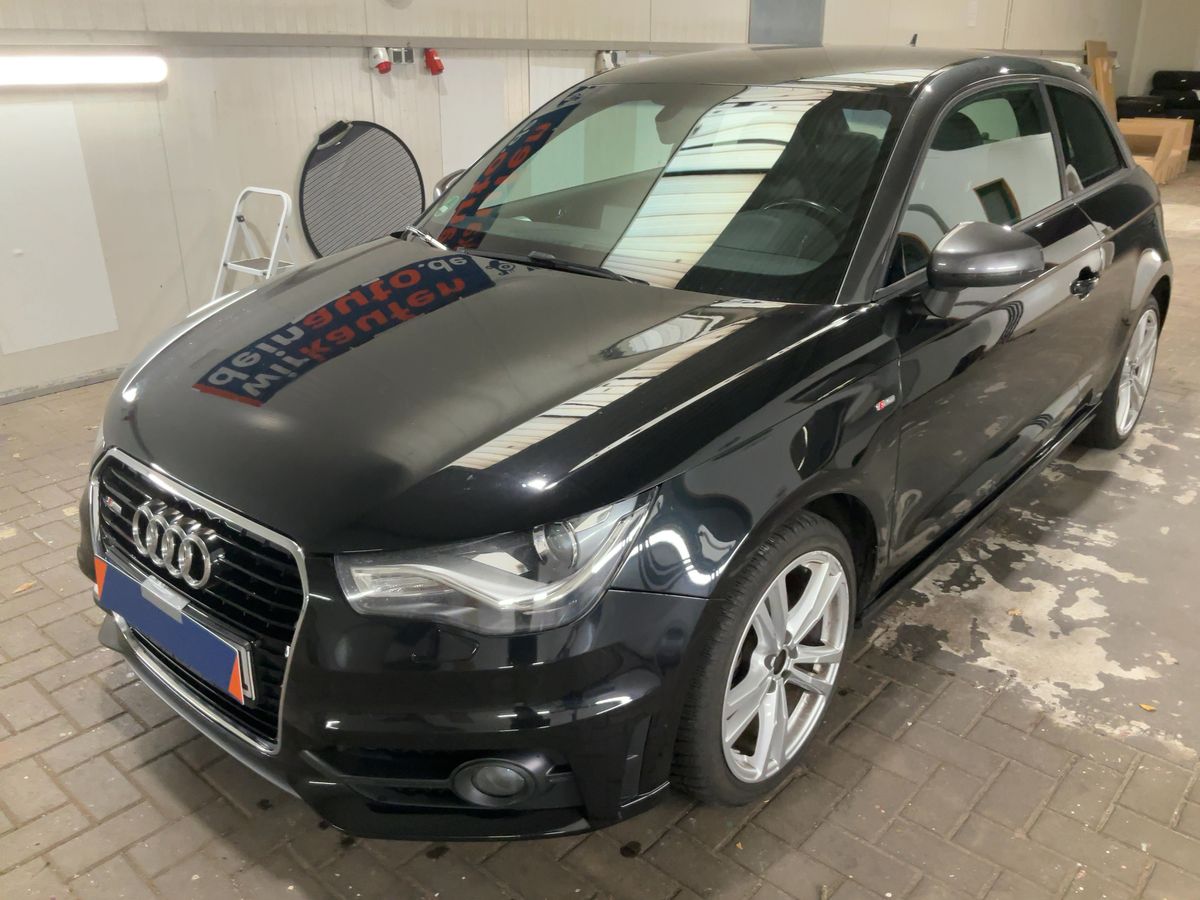 Audi A1 1.4 TFSI S line Sportpaket