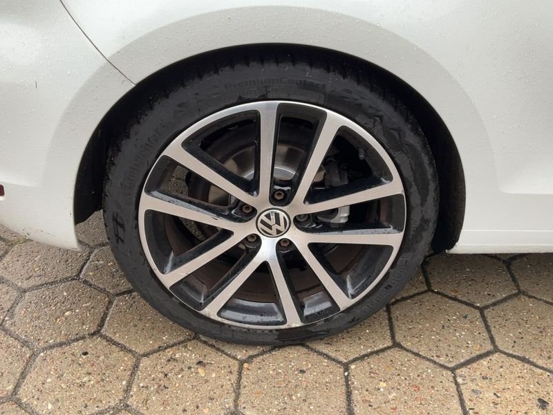 Volkswagen Golf VI 1.2 TSI 2012 – снимка 9