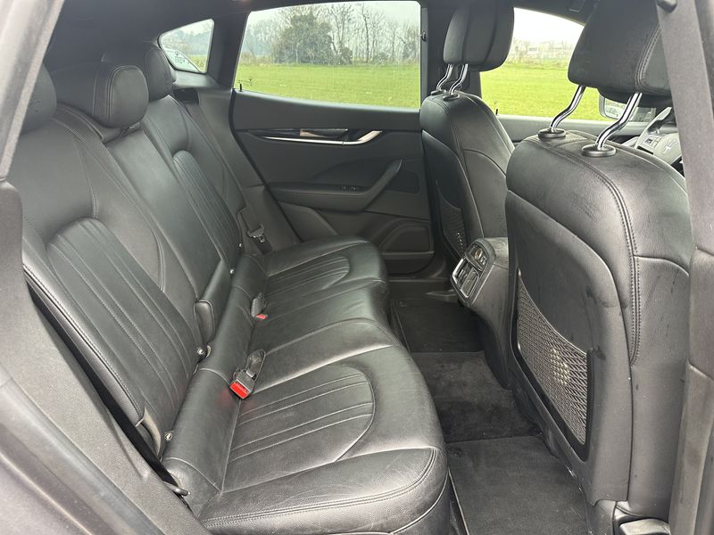 Maserati Levante 3.0 V6 Diesel — zdjęcie 13