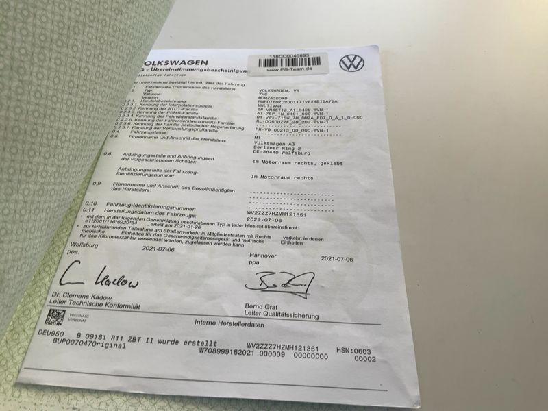 Volkswagen T6 Multivan 2.0 TDI Edition FWD 2021 – снимка 22