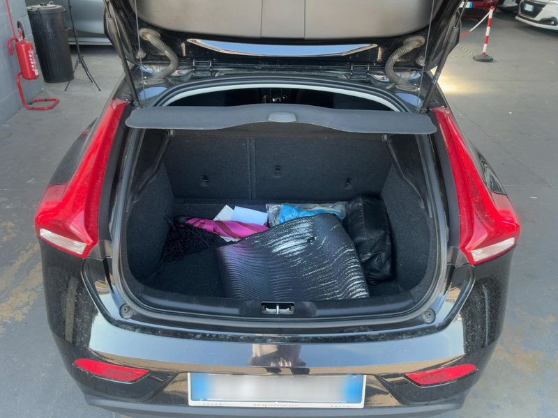 Volvo V40 2.0 D2 Kinetic 2016 – снимка 15