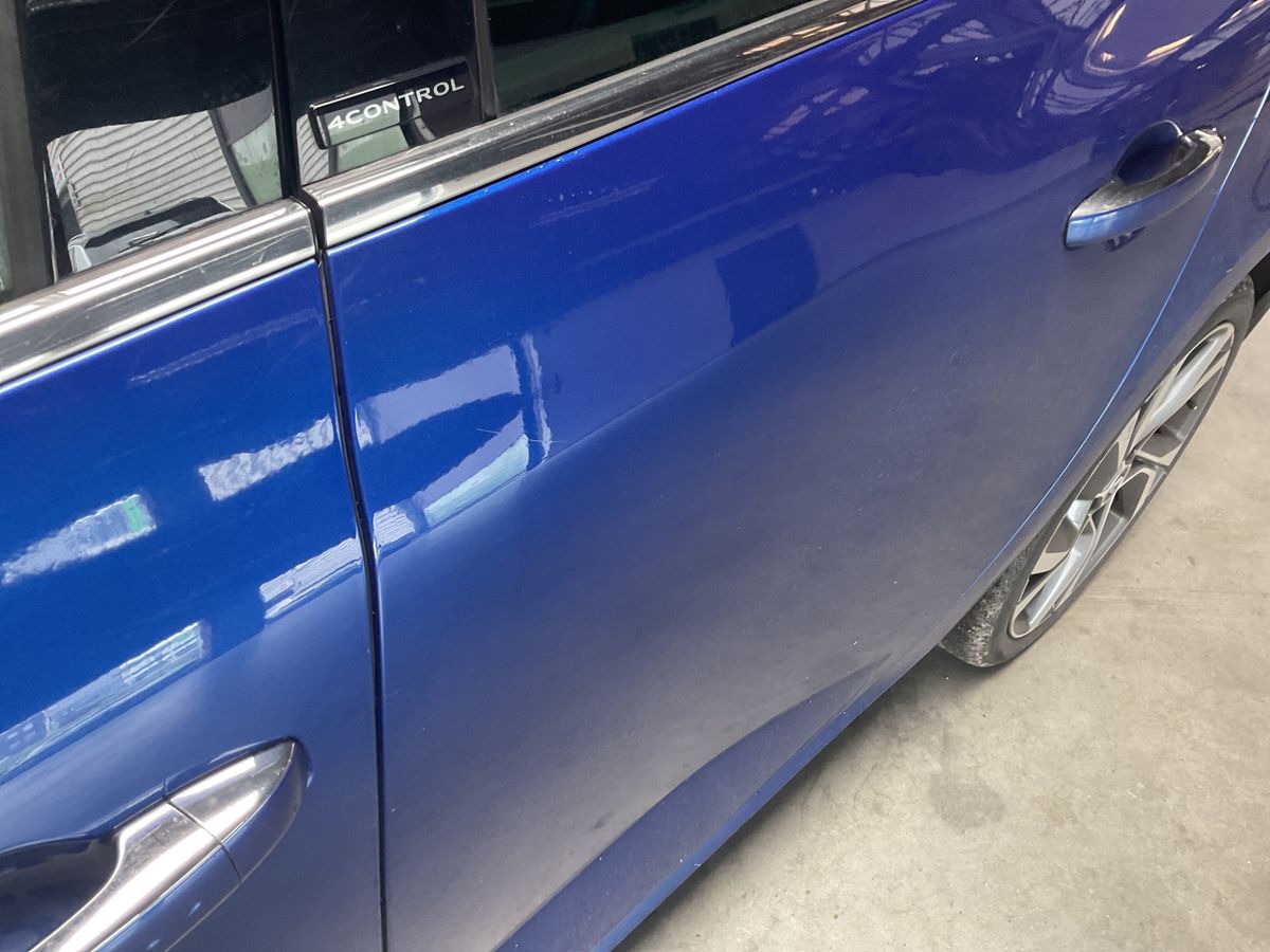 Renault Megane 2017 — photo 23