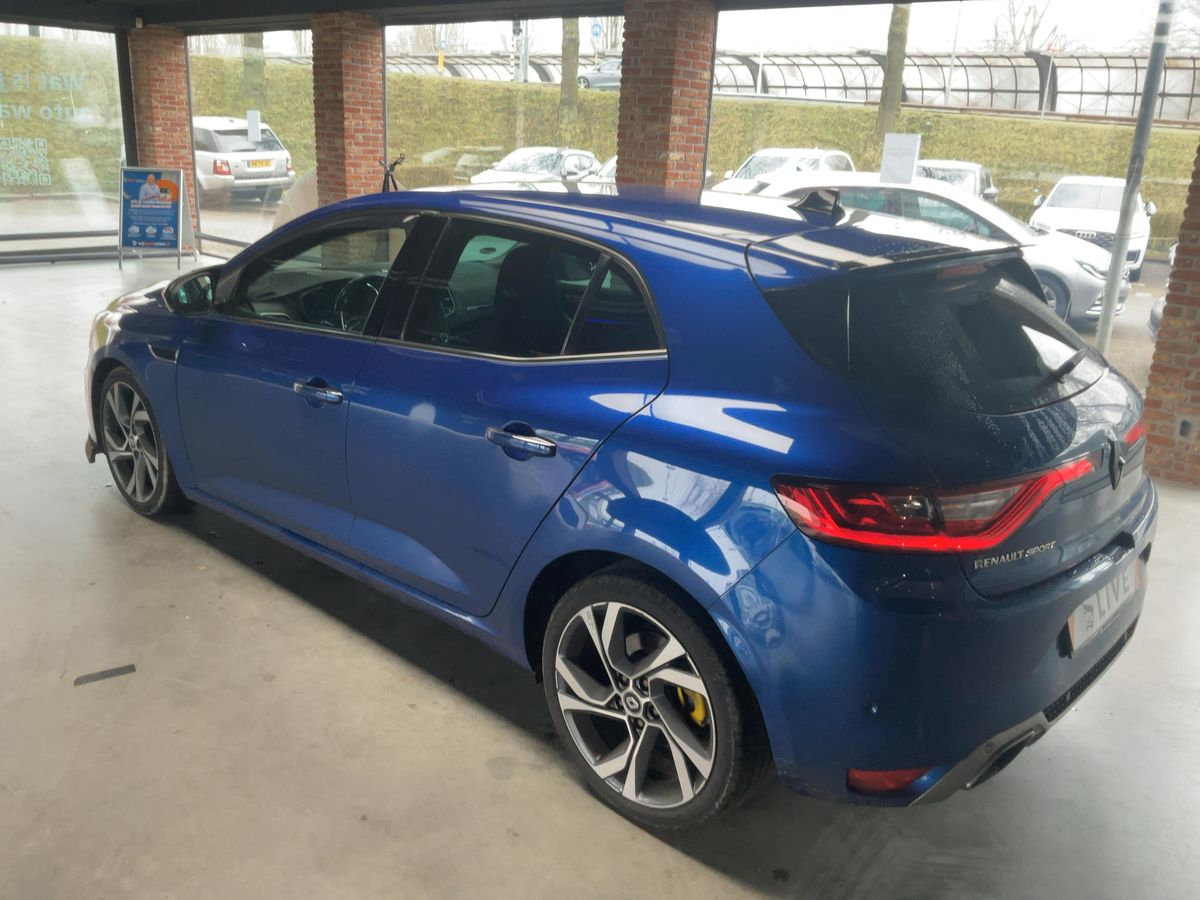 Renault Megane 2017 — photo 7