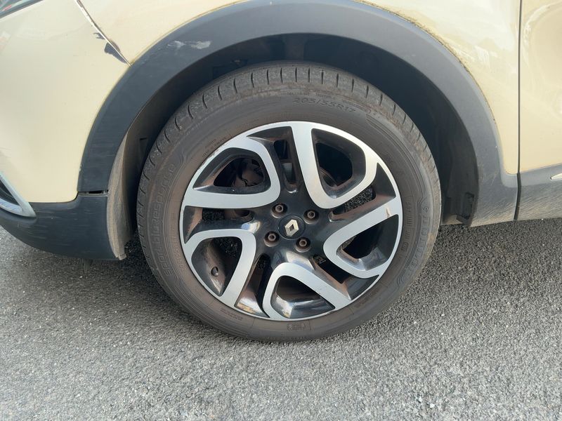 Renault Captur 0.9 Energy Hypnotic 2016 – снимка 3