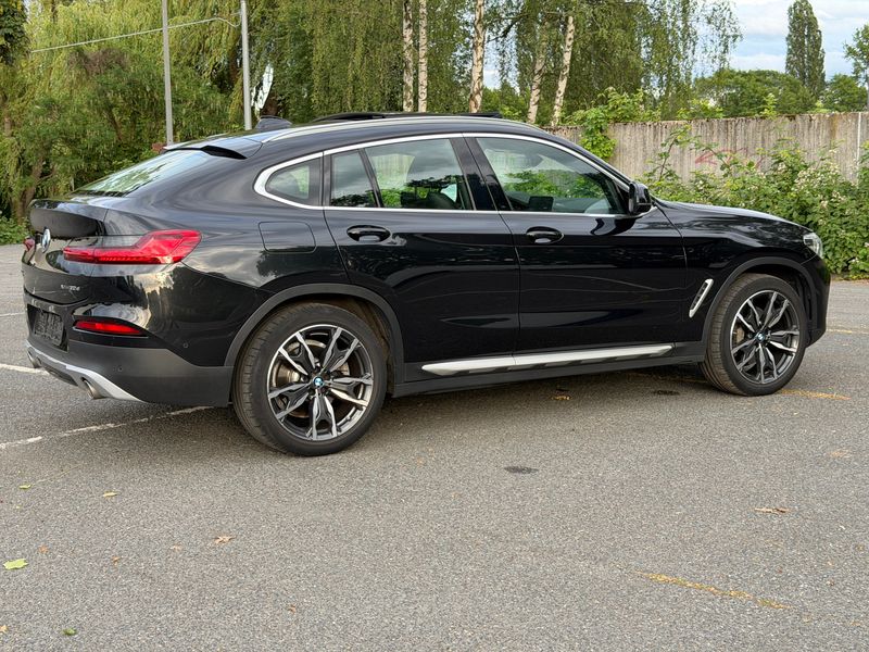 BMW X4 xDrive 30d Mild-Hybrid xLine — zdjęcie 24