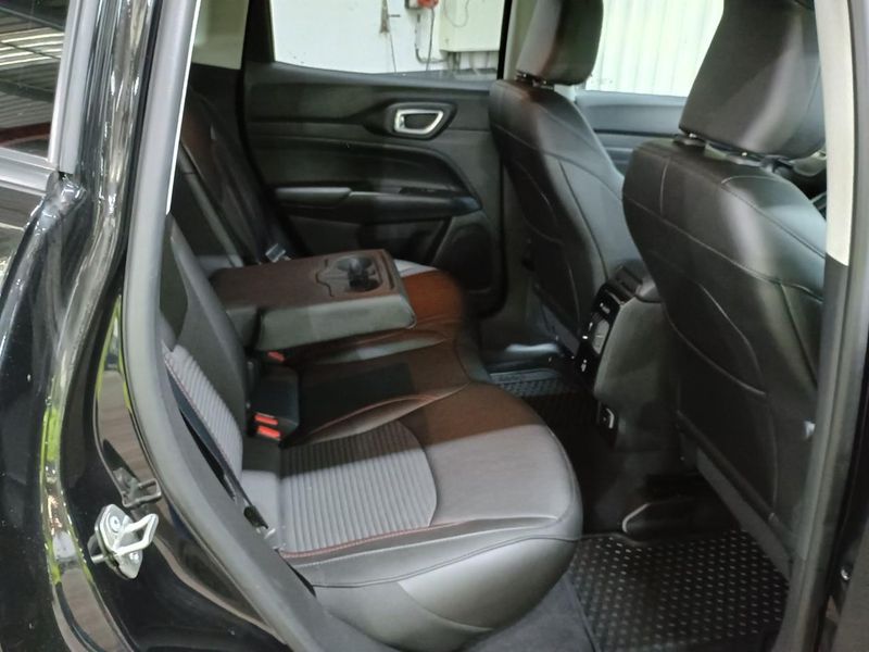 Jeep Compass 1.5 GSE T4 e-Hybrid RED FWD — zdjęcie 9
