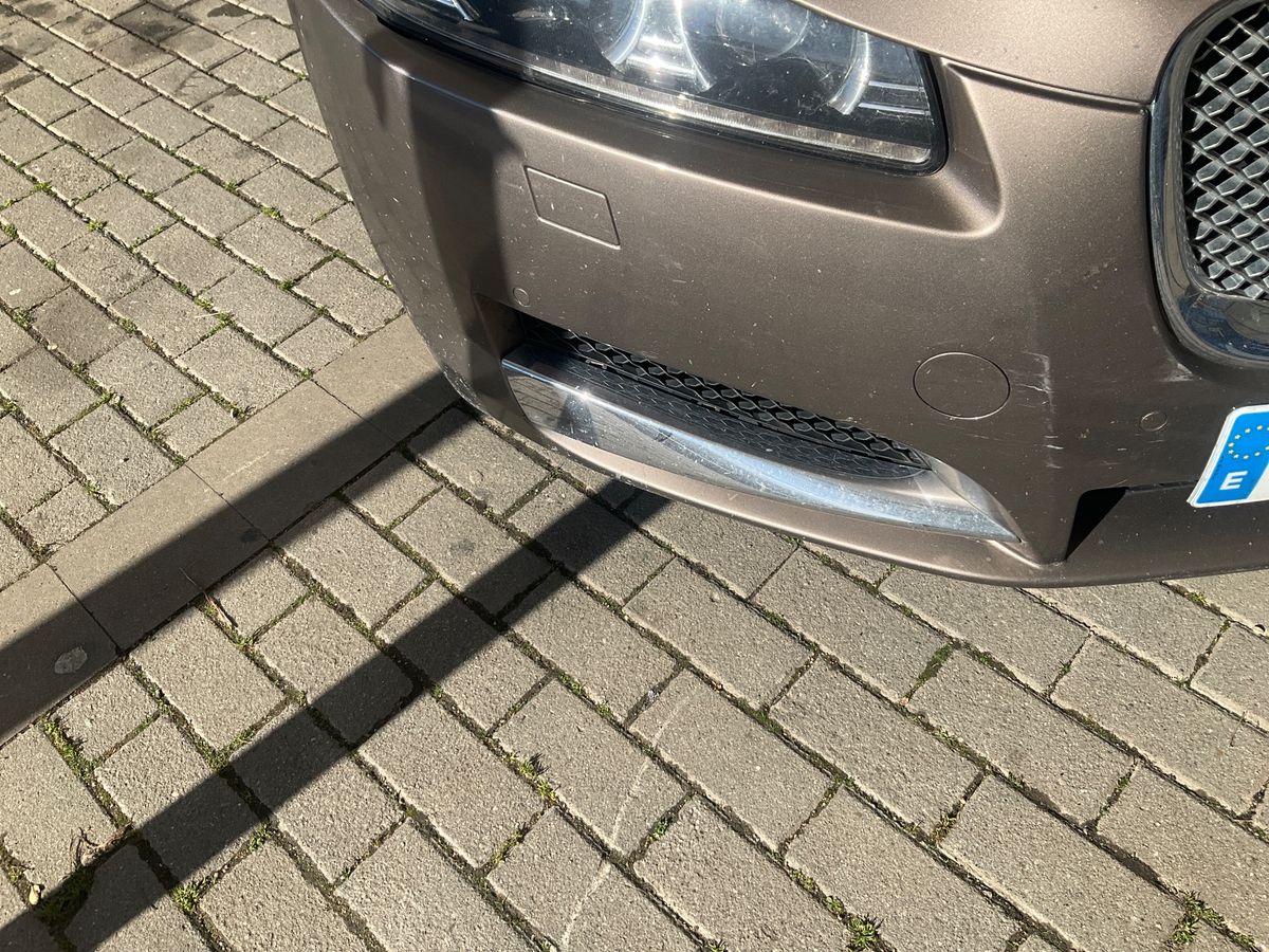 Jaguar XF 2015 — photo 39