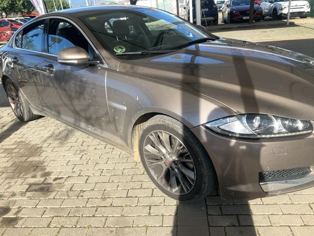 Jaguar XF 2015 — photo 13