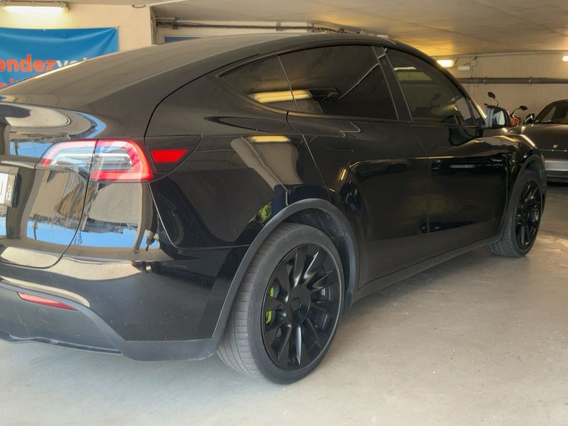 Tesla Model Y Max Range Dual AWD AWD — zdjęcie 6