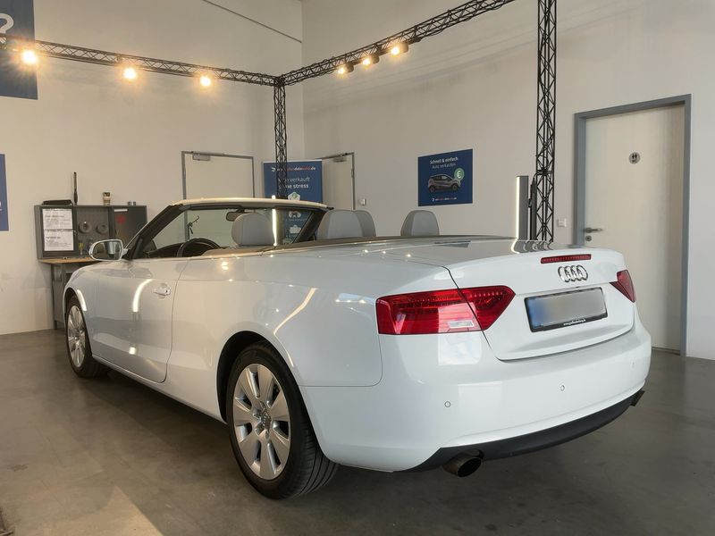 Audi A5 2.0 TFSI — zdjęcie 3