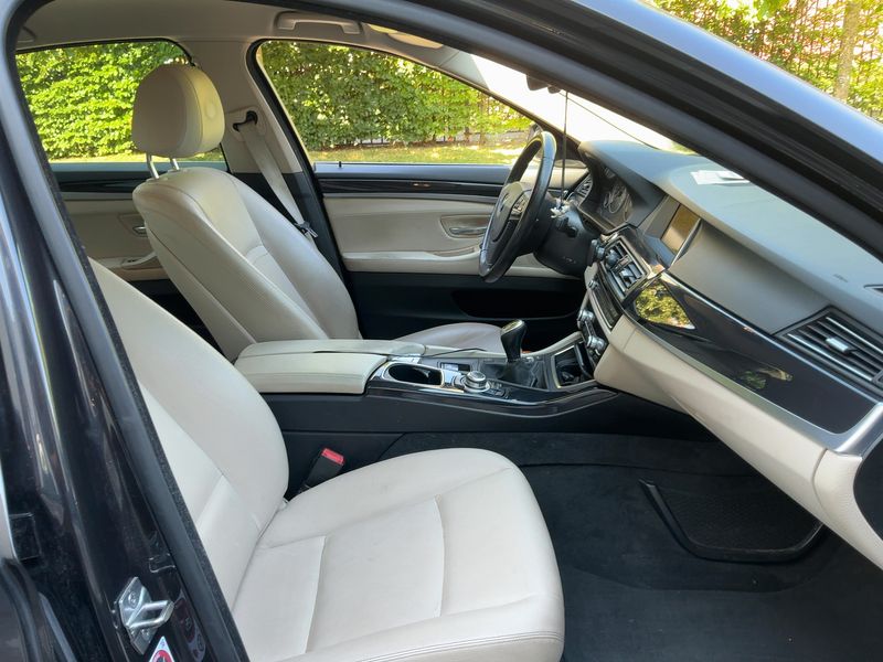BMW 5er 518d 2015 – снимка 16