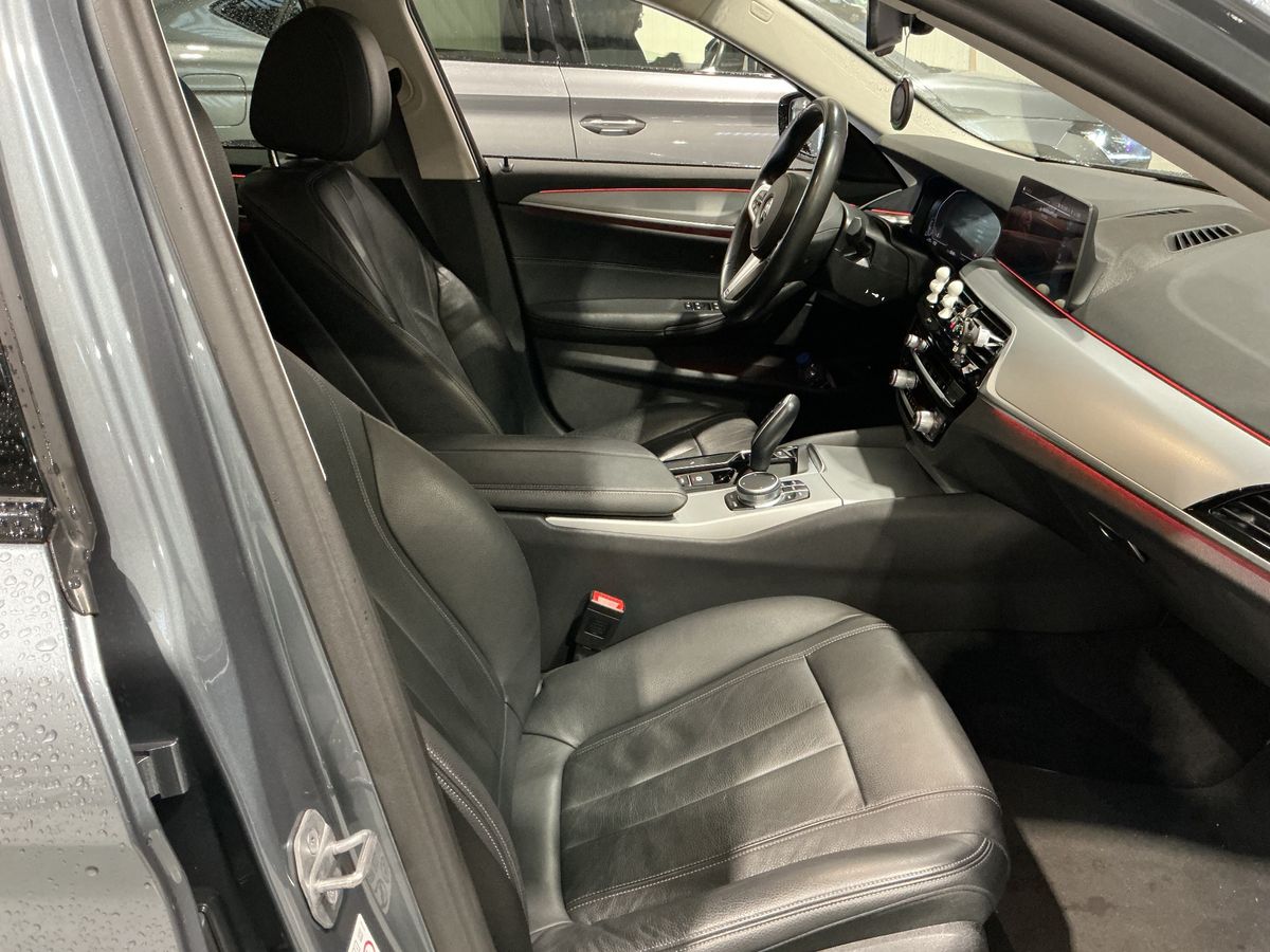 BMW 5er 2020 — photo 17