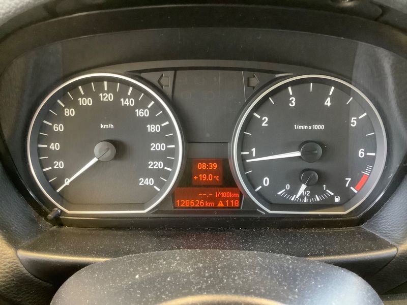 BMW 1er 116i 2007 – снимка 4