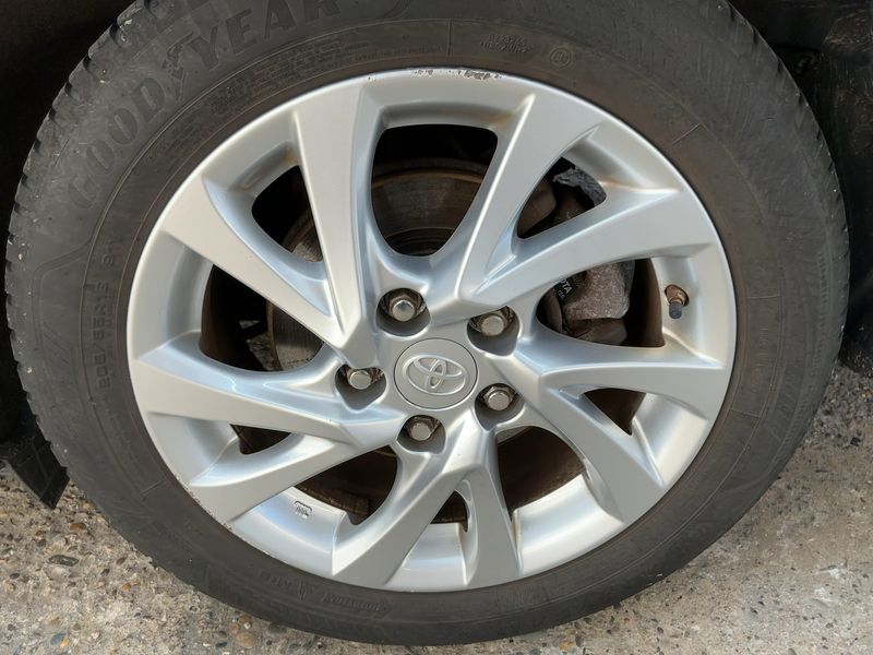 Toyota Auris Touring Sports 1.8 Hybrid Edition-S 2016 – снимка 5