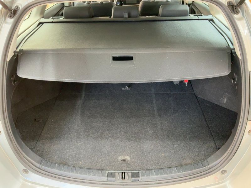 Toyota Auris Touring Sports 1.8 Hybrid Edition-S — zdjęcie 10