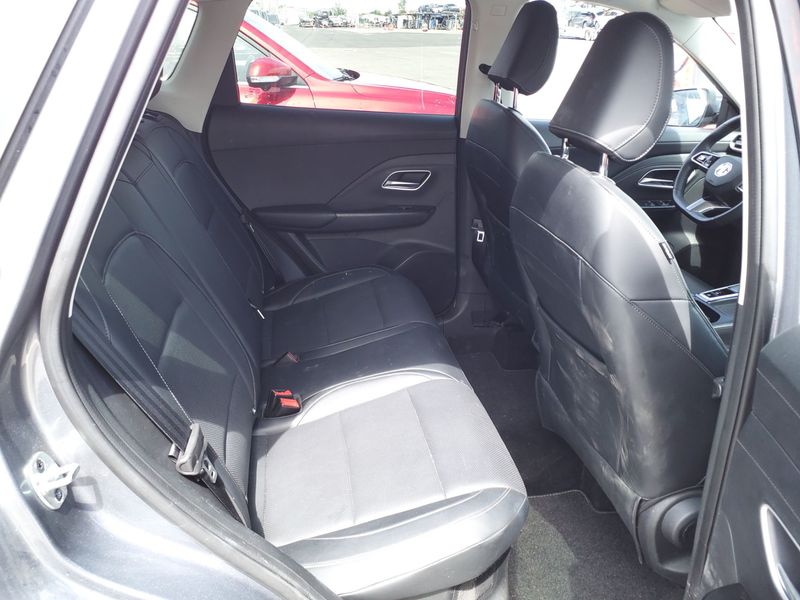 MG ZS 1.5 T-GDI Plug-in Hybrid Luxury — zdjęcie 14
