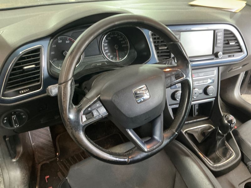 Seat Leon 1.4 TSI Style Connect 2015 – снимка 28
