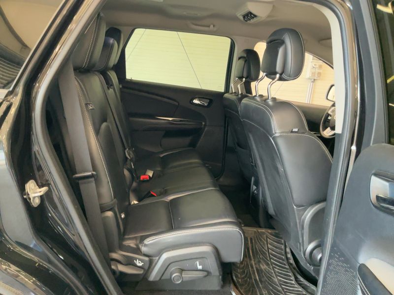 Fiat Freemont 2.0 Multijet Lounge 4WD — zdjęcie 14