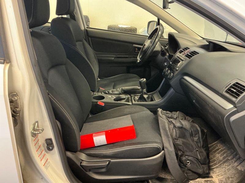 Subaru XV 1.6 Active — zdjęcie 3