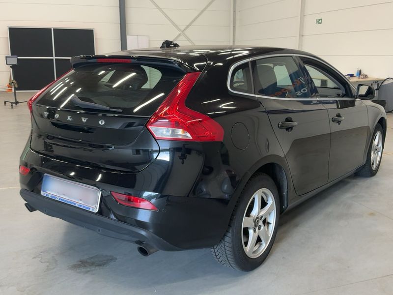 Volvo V40 2.0 T4 Inscription — zdjęcie 6