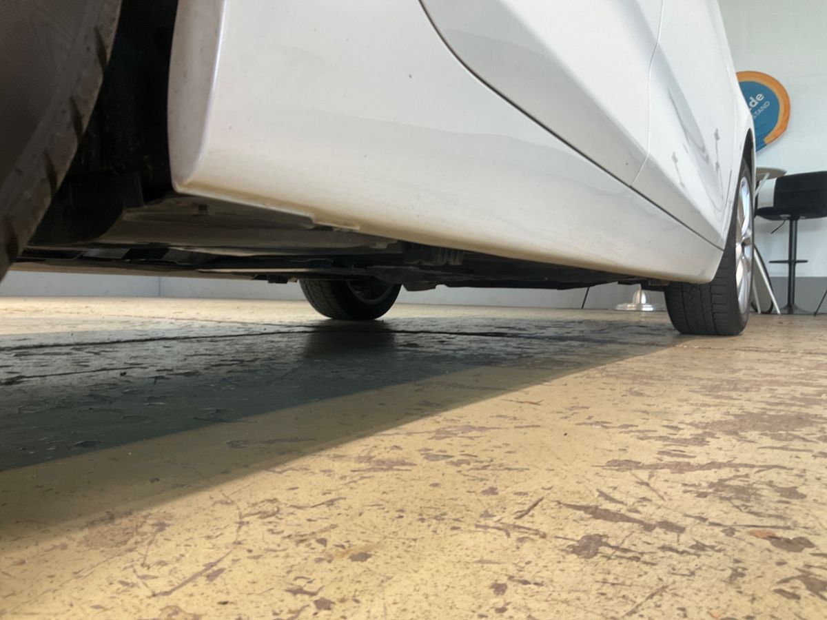 BMW 2er 2017 — photo 28