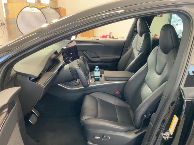 Tesla Model X Max Range — zdjęcie 11