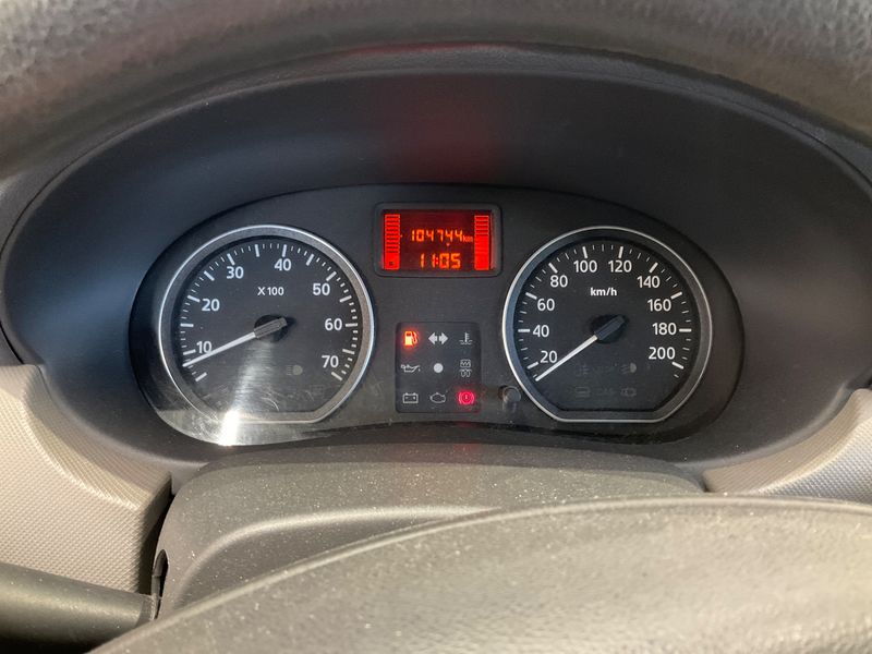 Dacia Sandero 1.2 LIVE II 2012 – снимка 4