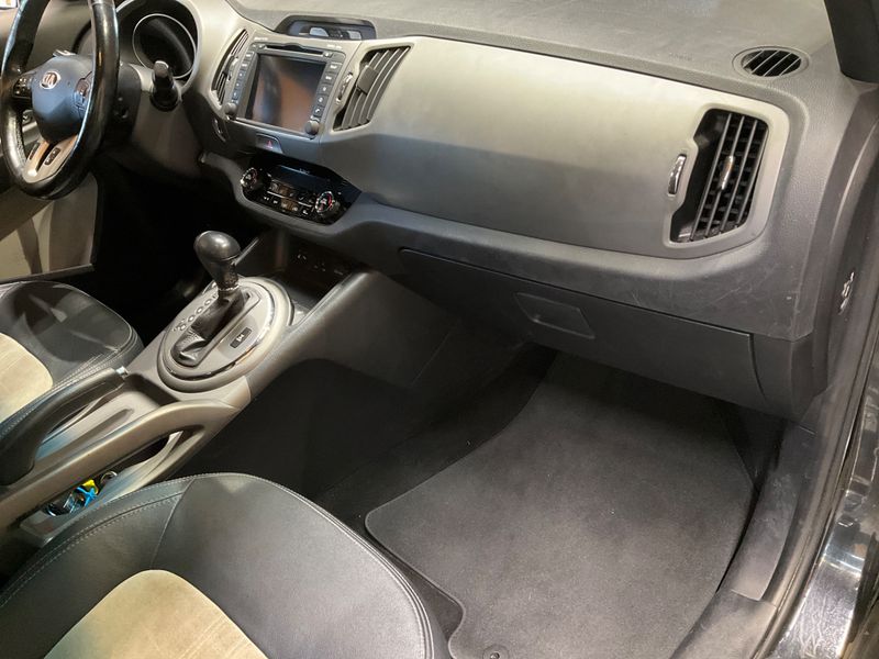 Kia Sportage 2.0 CRDi Platinum Edition 4WD 2014 – снимка 23