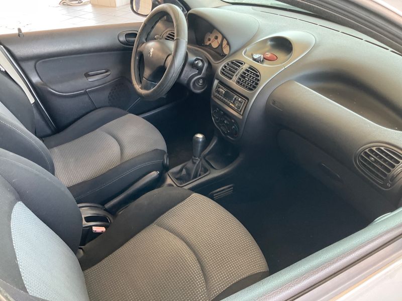 Peugeot 206 1.4 X-Line — zdjęcie 3