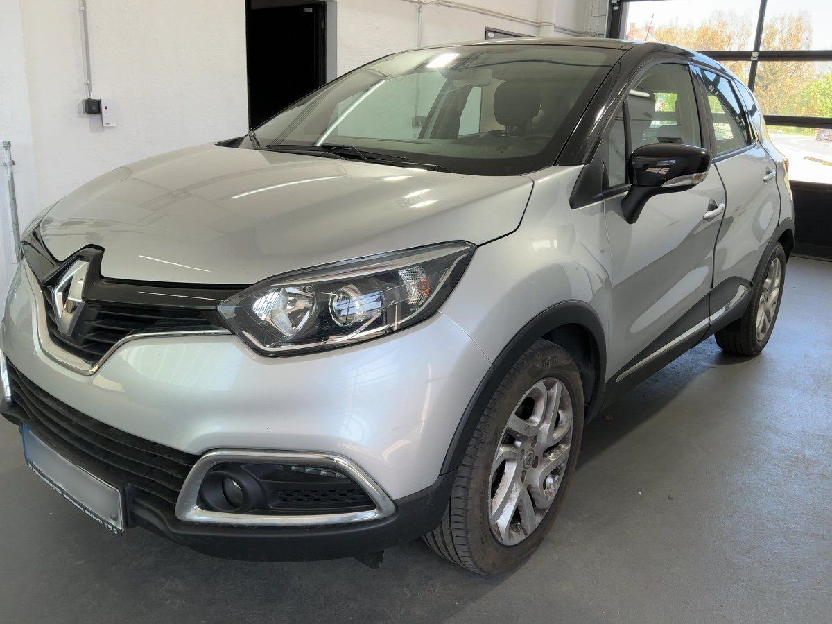 Renault Captur 2017 — photo 1