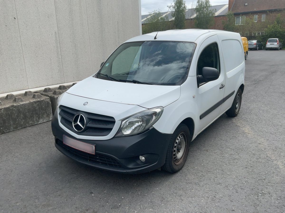 Mercedes-Benz Citan 2016 — photo 1