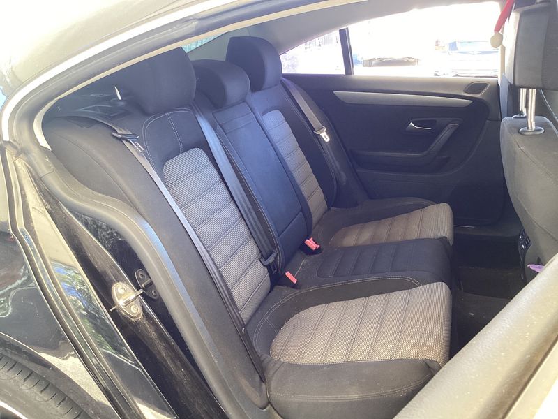 Volkswagen CC 2.0 TDI BlueMotion Tech — zdjęcie 14