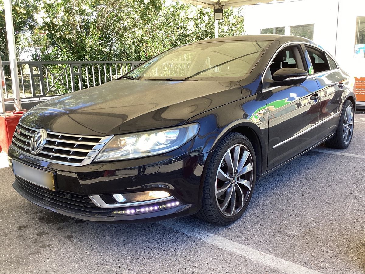 Volkswagen CC 2012 — photo 1