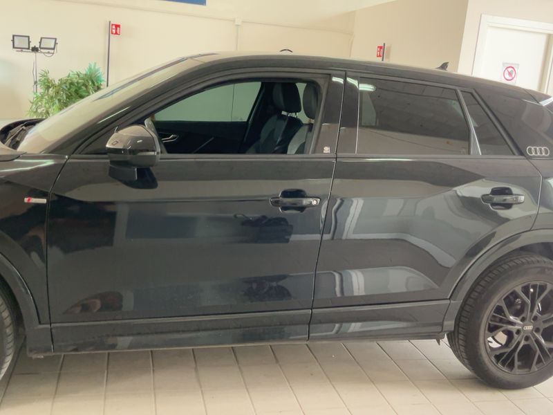 Audi Q2 1.6 TDI S line Edition — zdjęcie 4