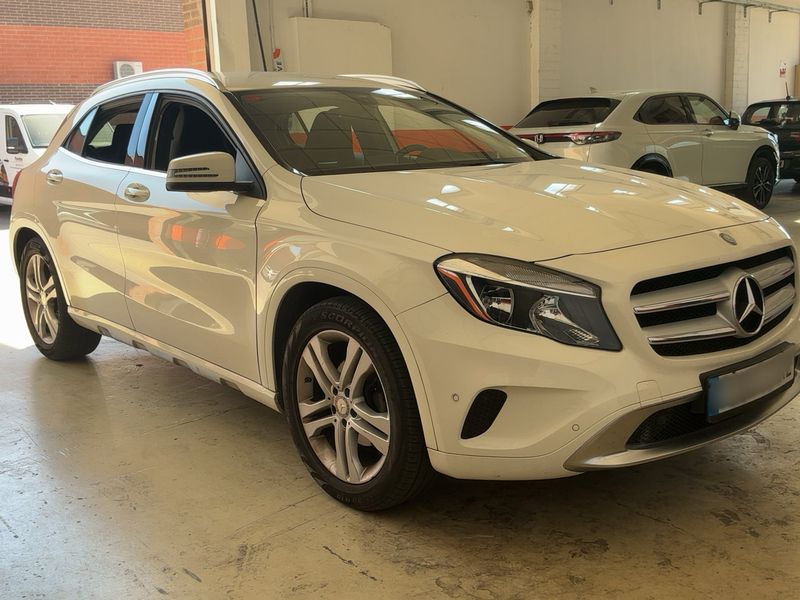 Mercedes-Benz GLA-Klasse GLA 200 Urban — zdjęcie 8